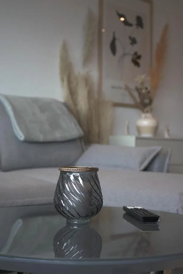 Comfortable 3 Room Apartment I 81 M2 I Central L Self-Check-In I Wifi & Netflix Hannover Germany